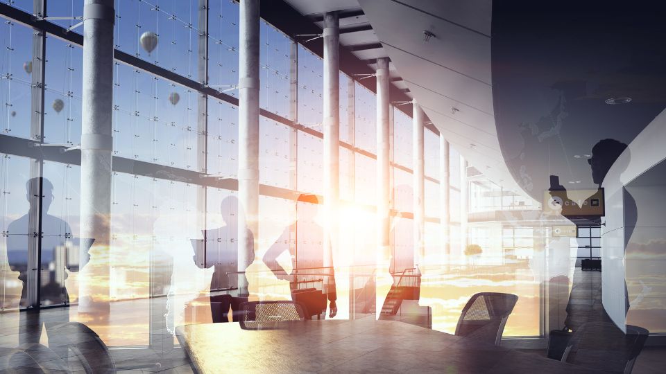 【クオリティ・マネジメント】   日本経営のクオリティ・マネジメントでは、科学的根拠を学び、実行し、再評価するPDCAサイクルを作ることで、科学的介護を実践。