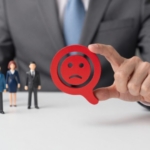 人事評価への不満と制度の形骸化を防ぐには？ありがちな失敗例と運用のポイント